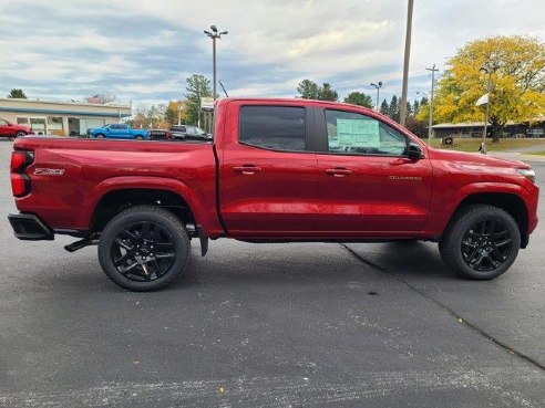 2024 Chevrolet Colorado 4WD Z71 Radiant Red Tintcoat, Kiel, WI