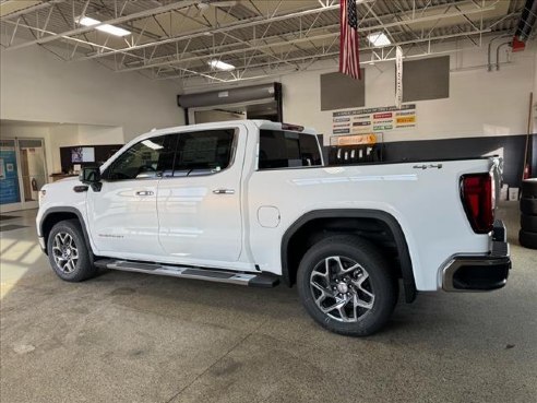 2025 GMC Sierra 1500 SLT White, Plymouth, WI