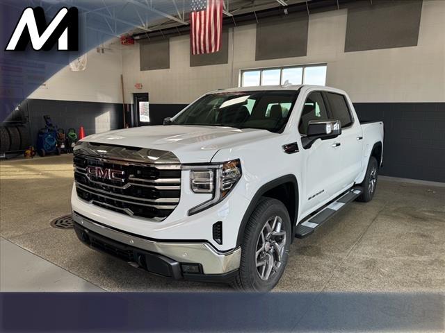 2025 GMC Sierra 1500 SLT White, Plymouth, WI