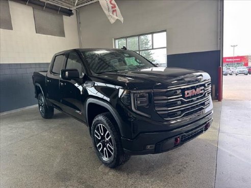 2025 GMC Sierra 1500 AT4 Black, Plymouth, WI